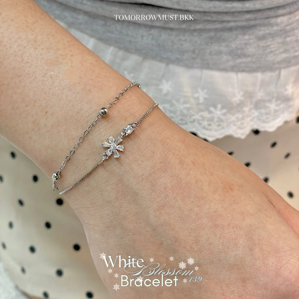 ❄️✨🌸 White Blossom Bracelet กำไลข้อมือ 🌸✨❄️ B008