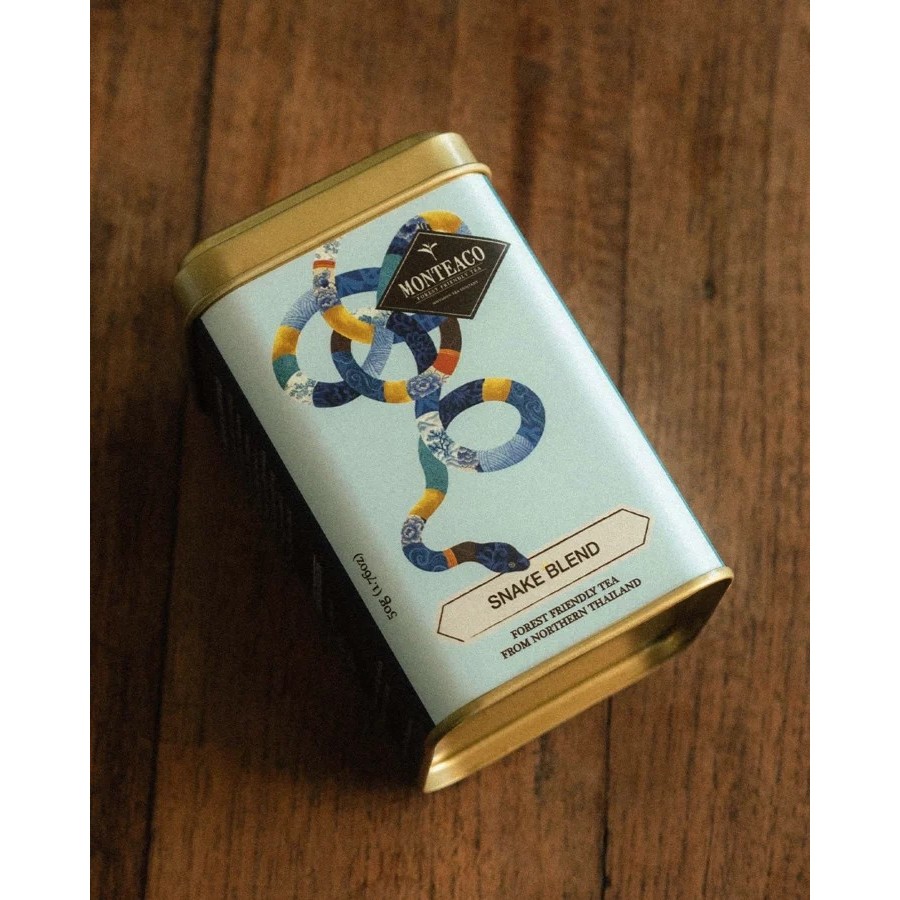 Snake Blend ชาดำจากป่าภาคเหนือผสานเข้ากับดอกบัว กระวาน และสดชื่นด้วยกลิ่นของเสาวรสอ่อนๆ