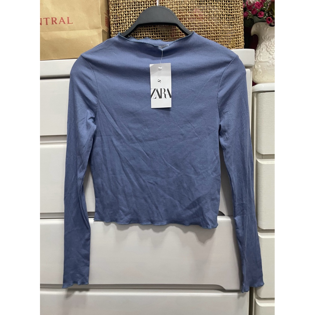 เสื้อยืดครอปแขนยาวแบรนด์ ZARA (A27)