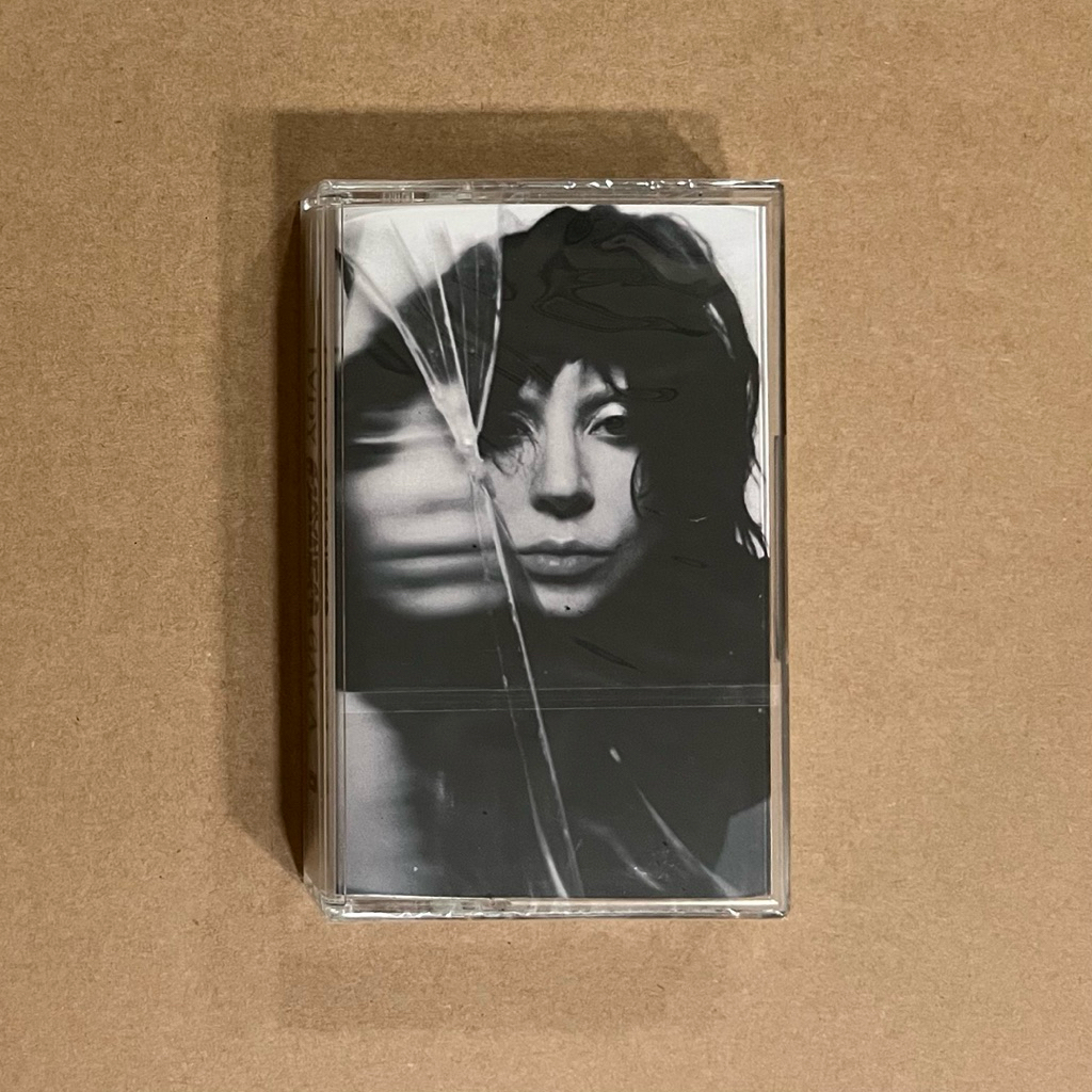 เทป Lady Gaga - Mayhem (Grey Cassette, Album)