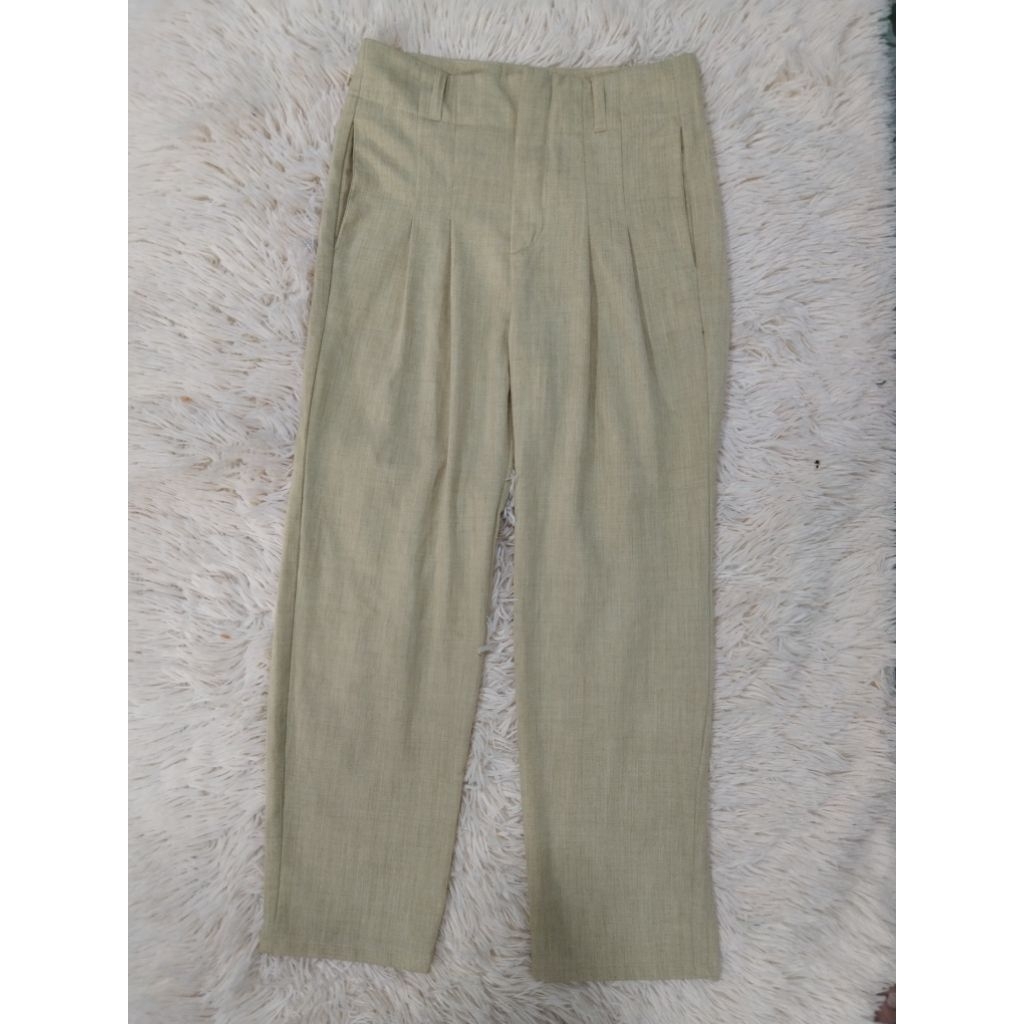 กางเกงสีเหลืองครีม Iris fashion ไซส์ M