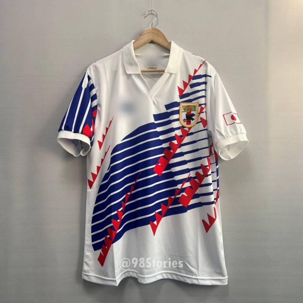 เสื้อบอลย้อนยุค ญี่ปุ่น 1993 เยือน สีขาว ลายไผ่