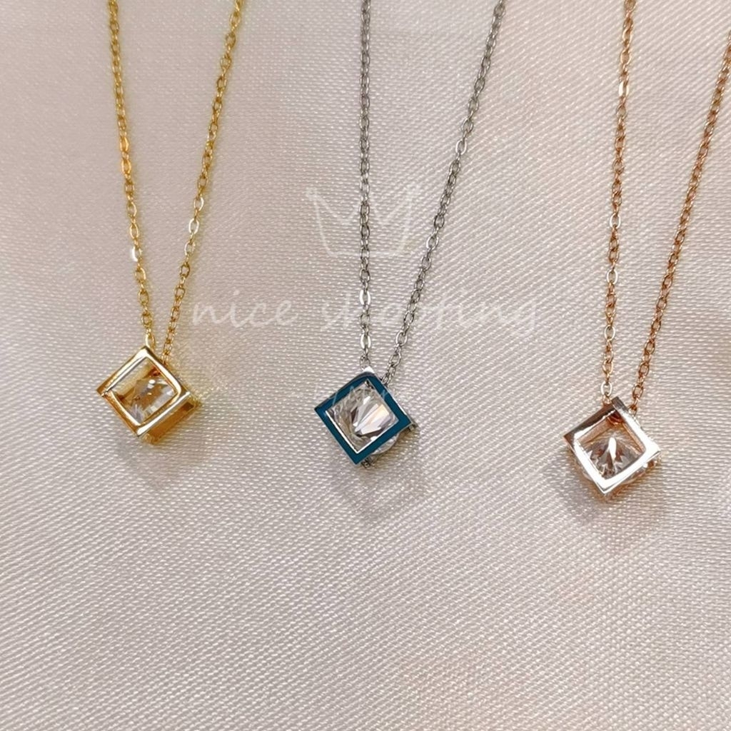 ✨💎🎁 สร้อยคอสแตนเลส จี้คริสตัลทรงลูกบาศก์ ดีไซน์เรียบหรู มินิมอล ✨💎🎁