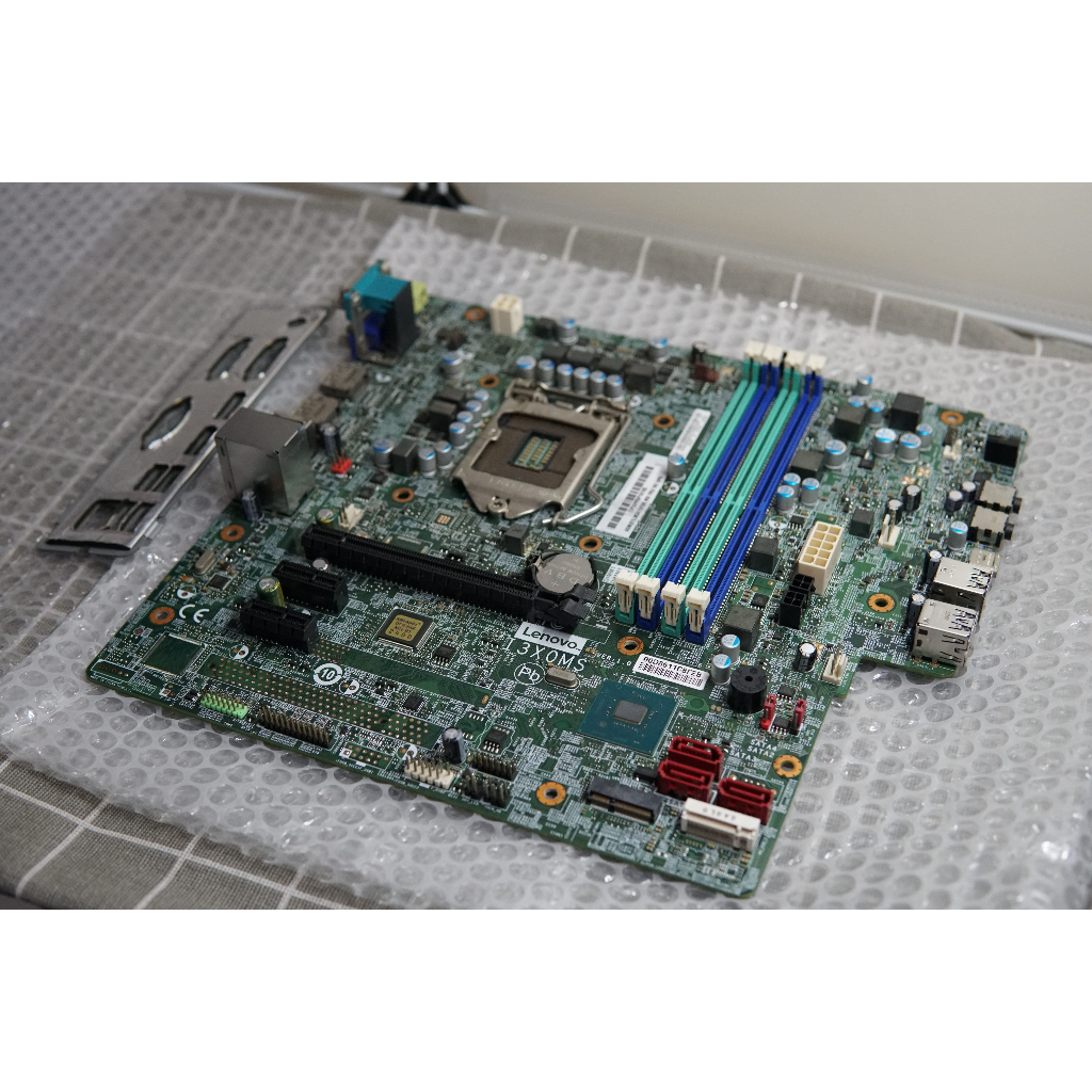 เมนบอร์ด Lenovo I3X0MS Gen 8/9 (โปรดอ่านรายละเอียด)