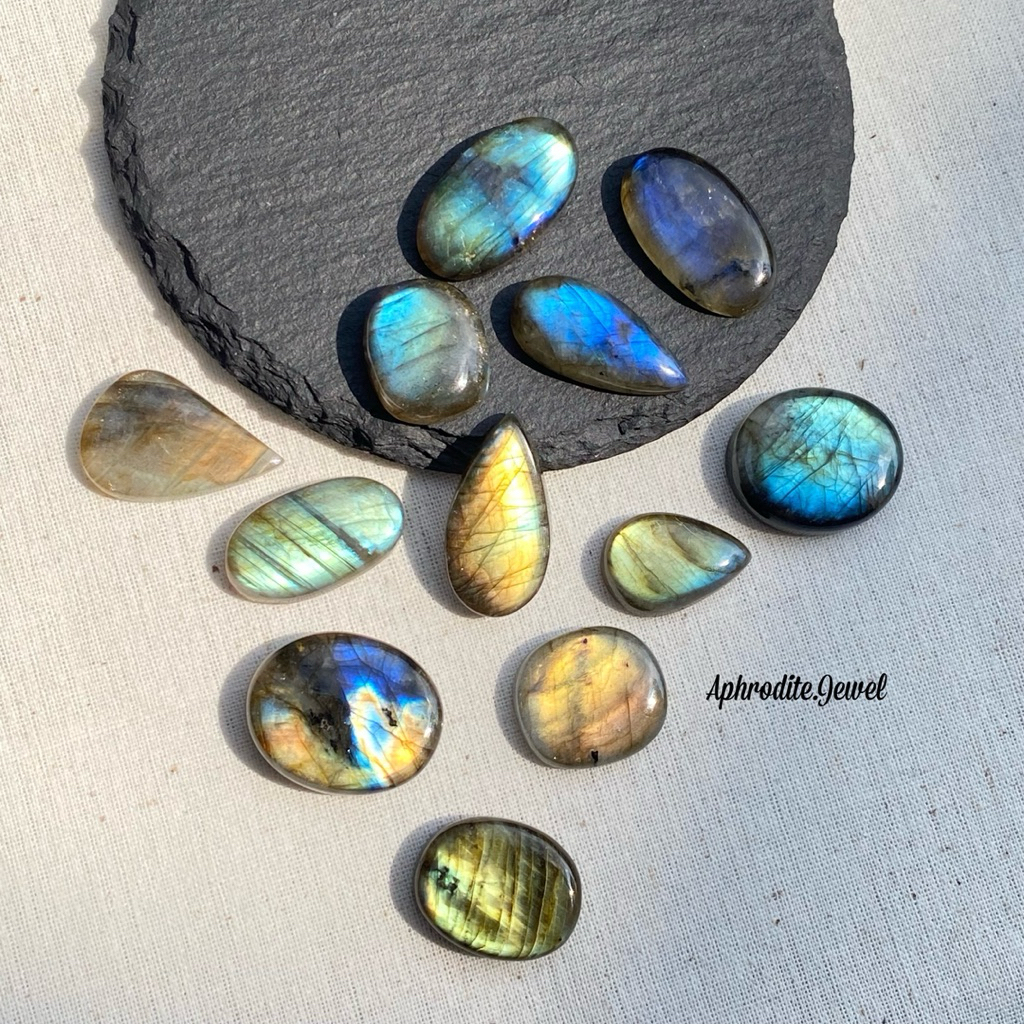 หินแท้ Labradorite ลาบราโดไรท์ หินสะสม