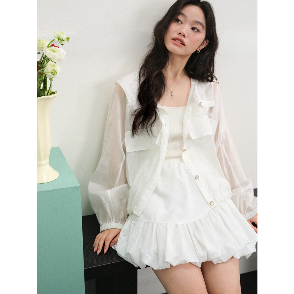 [พร้อมส่ง/Preorder] KUOSE : White Sheer Lightweight Hooded Jacket