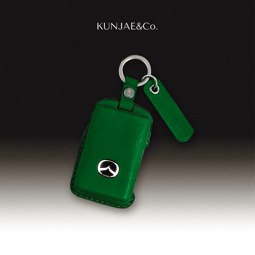 KUNJAE&Co. เคสกุญแจรถยนต์ MAZDA หนังวัว Italian Calfskin (Handmade จัดส่งใน 7-10 วัน)