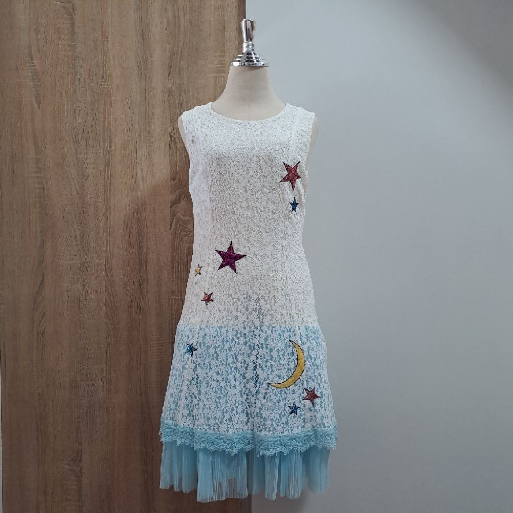 (Used like new) Dress Lyn Around Size XL (34-34-36) เดรสลินอราวนด์