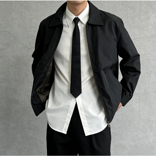 EMA เสื้อแจ็คเก็ตบอมเบอร์ผู้ชายมีซิปและกระเป๋าเสื้อกันลมคอโปโลเสื้อแจ็คเก็ตสไตล์รถจักรยานยนต์เกาหลี