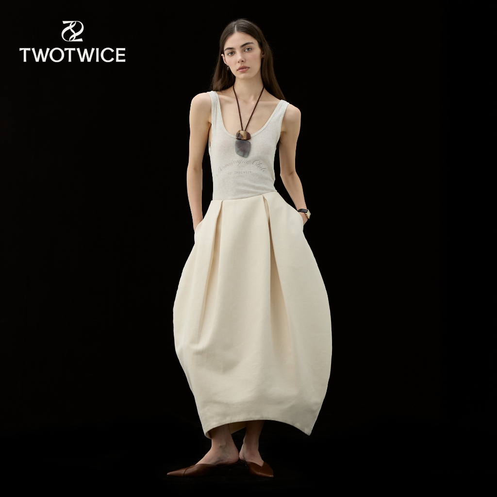 Twotwice - Arc Skirt *S M สินค้าพร้อมส่ง*
