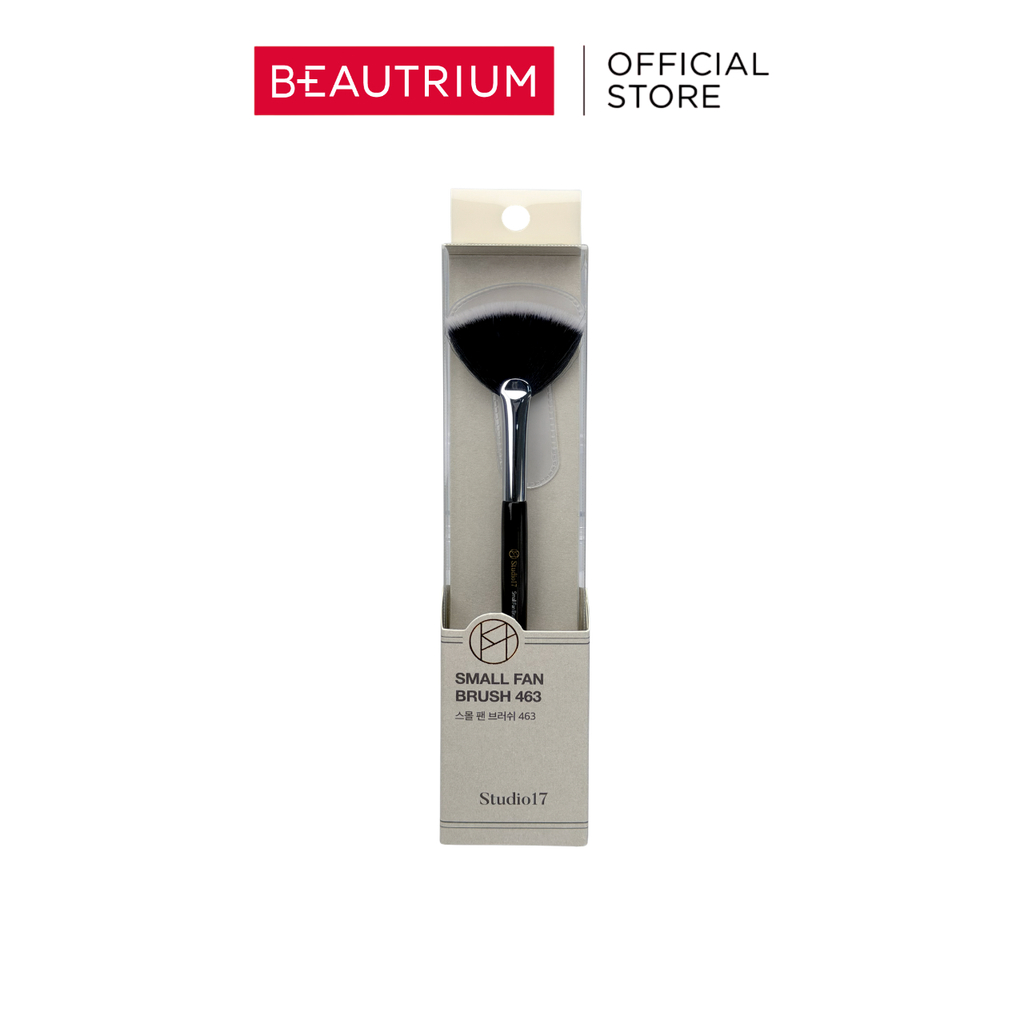 STUDIO17 Small fan brush 463 แปรงแต่งหน้า 1pc