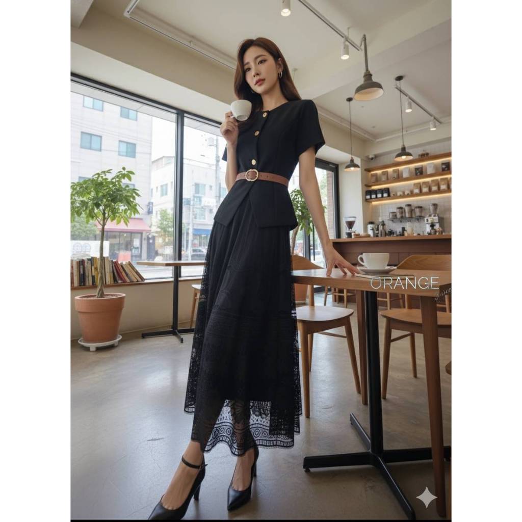 ชุดเซ็ตสีดำไปคาเฟ่ เสื้อกระดุมทองแขนสั้น & กระโปรงลูกไม้ยาวทรงสวย งานป้าย Orange Juice พร้อมเข็มขัดเข้าชุด OR21929