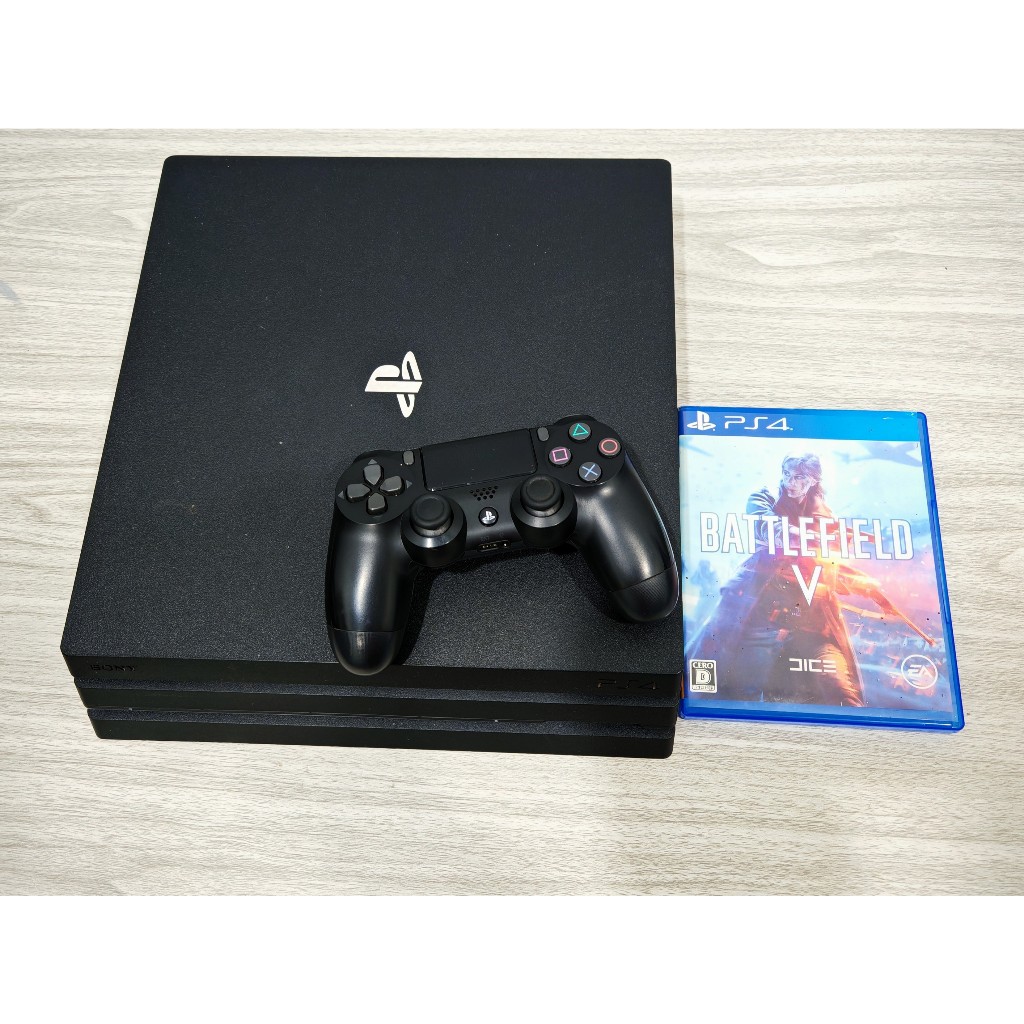 เครื่องเล่นเกมส์ PlayStation 4 (PS4) Pro 4K 1TB **สินค้ามือ2 สภาพดี