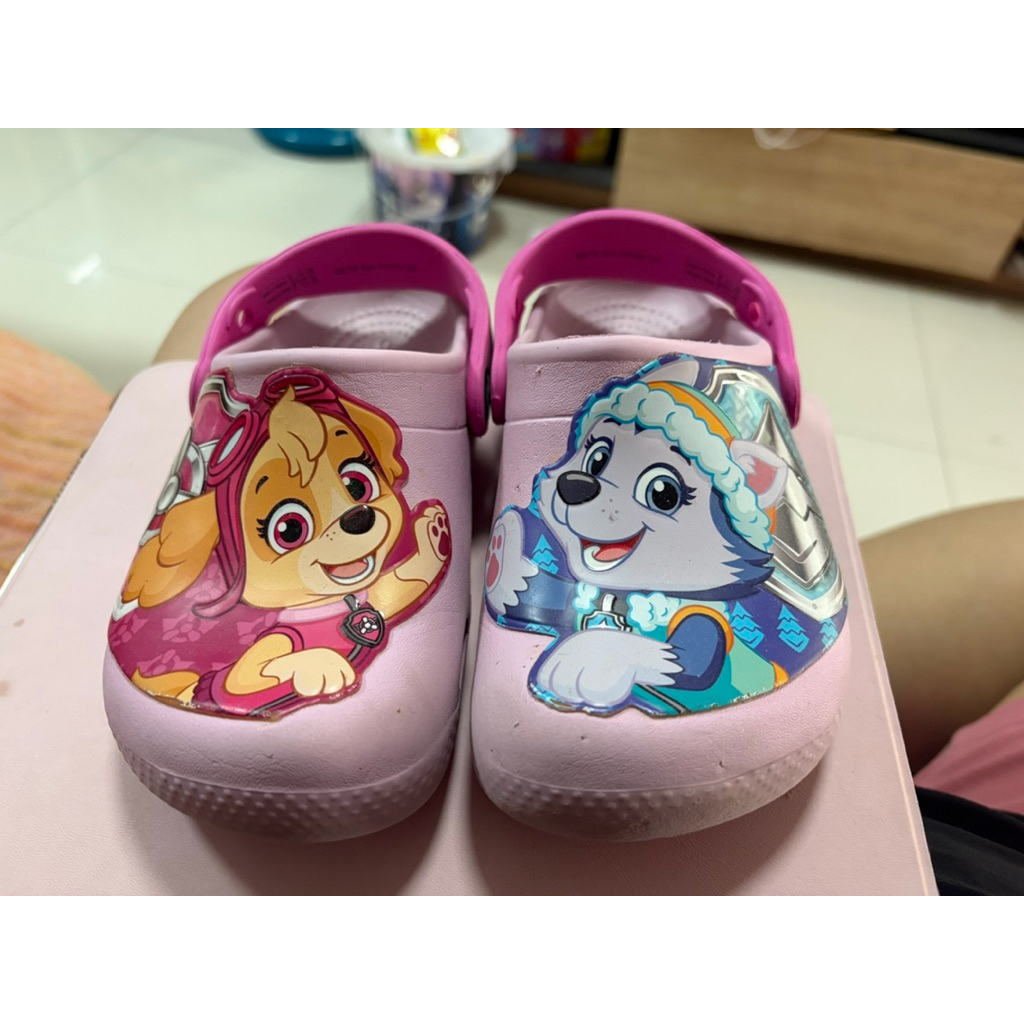 crocsเด็กแท้ สภาพใหม่90%