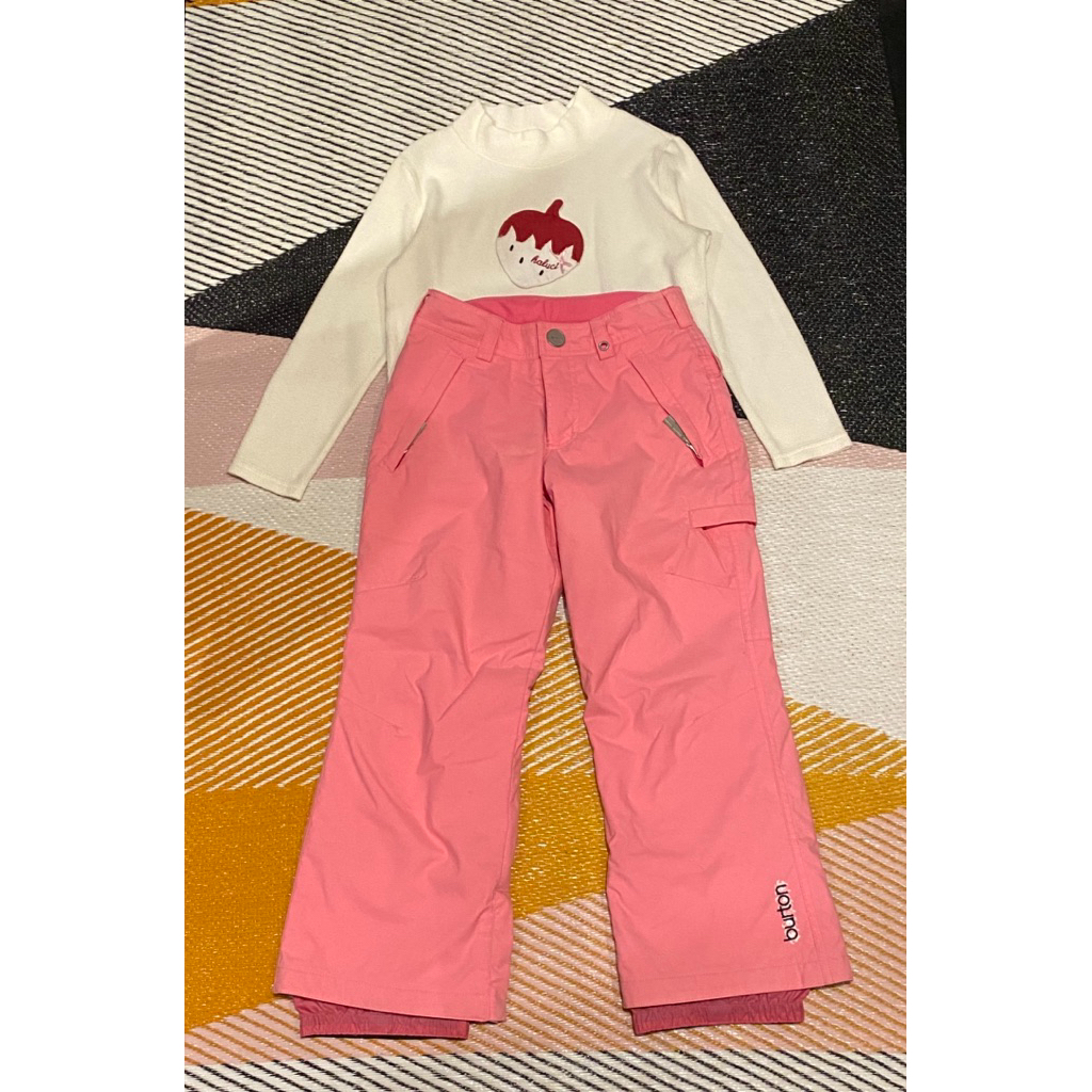 ส่งต่อกางเกงสกี/ ใส่เล่นหิมะ burton ของเด็ก Size M (7/8y)  แถมเสื้อ Heatech Uniqlo Size 130