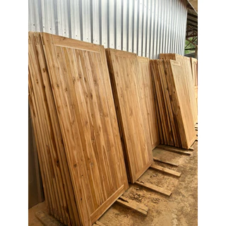 ประตูไม้สัก วงกบไม้สัก เกรดเอ ประตูบานทึบ70x180,70x200,80x180,80x200,90x180,90x200,100x180,100x200บานสายฝน ไม้สักแท้