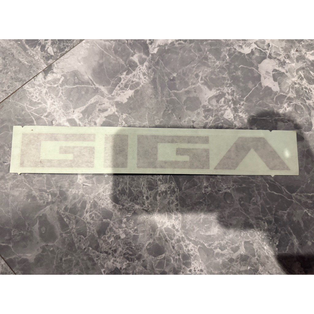 สติ๊กเกอร์ ISUZU GIGA แท้