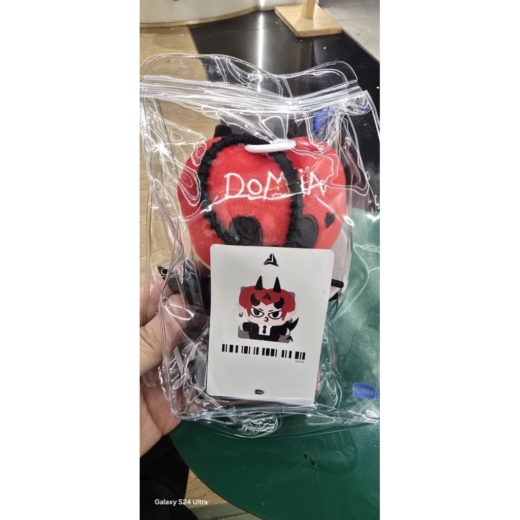 Domiia ลูกเพิร์ธแซนต้า