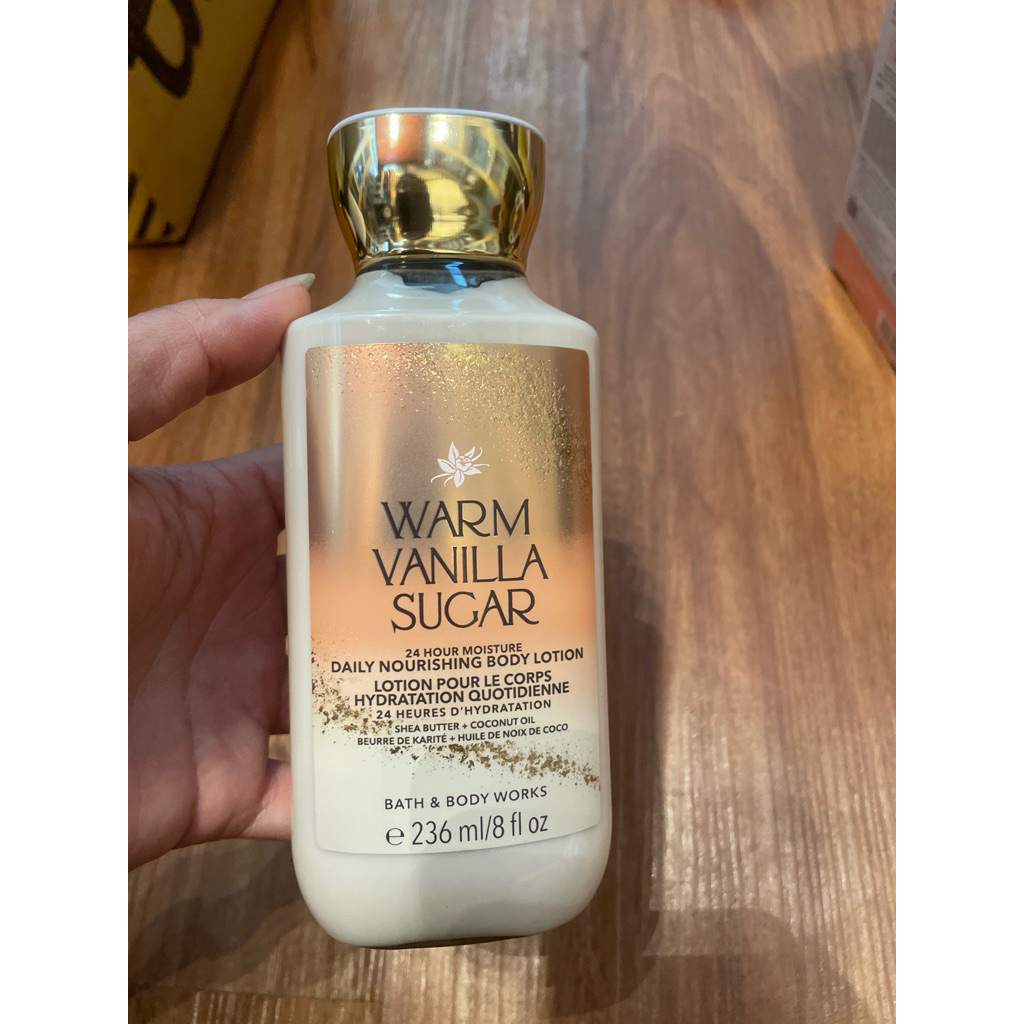 Bath & Body Works Warm Vanilla Sugar Lotion 236ml.