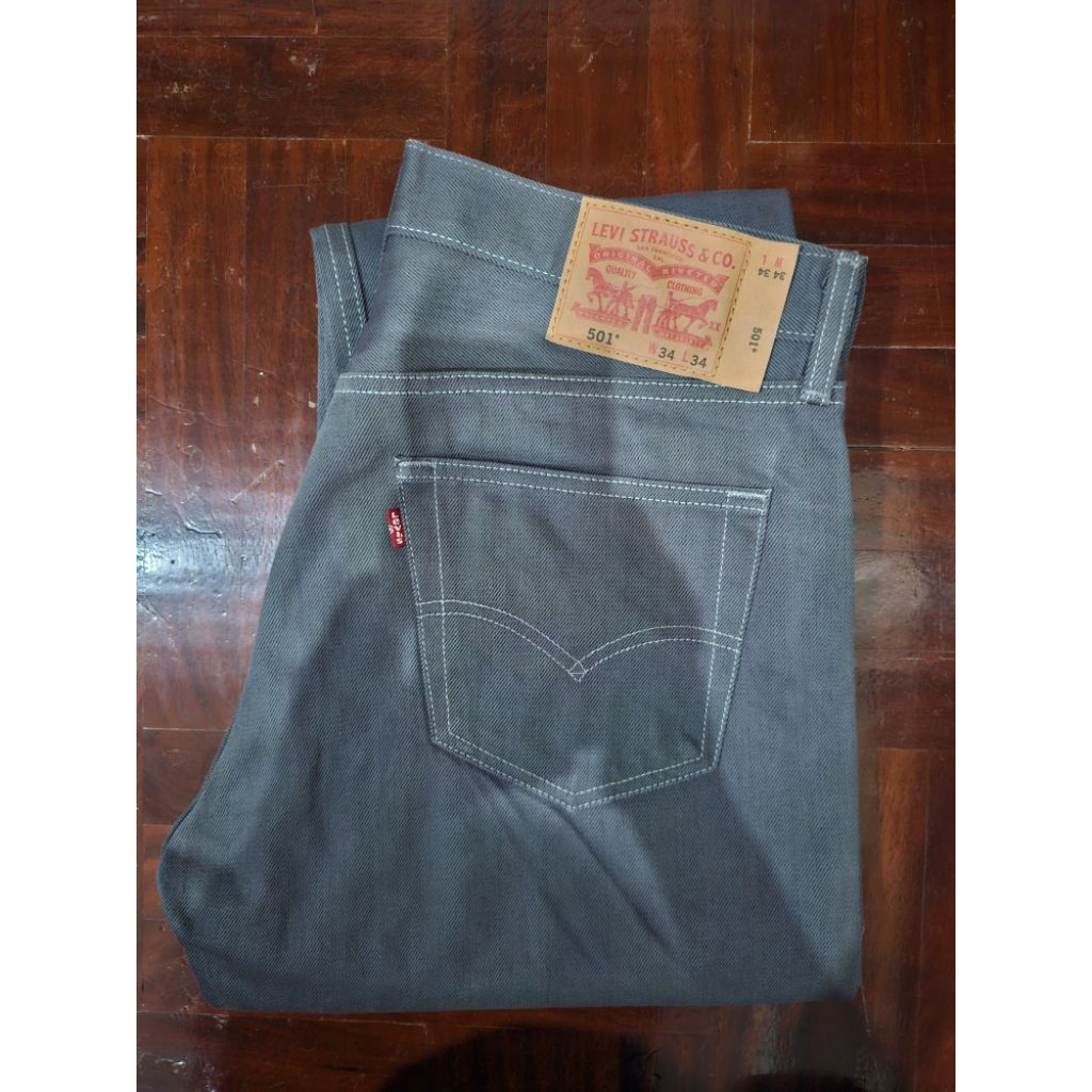 Levi's 501 (สีเทา) Mexico