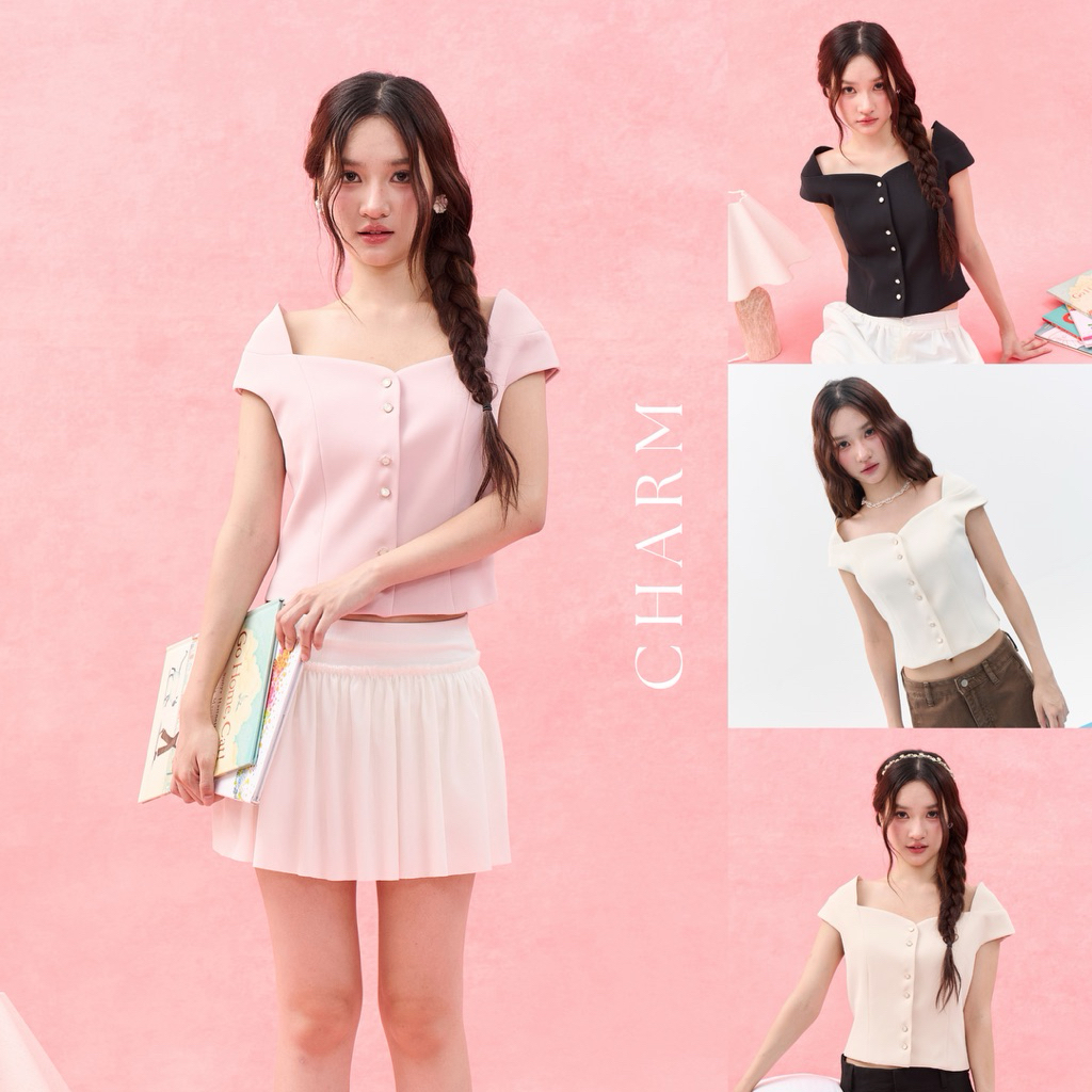 CHARM TOP (เฉพาเสื้อ) เสื้อแขนกึ่งตุ๊กตาคอเหลี่ยม ดีไซน์กระดุมคู่สุดคลาสสิก ผ้าเนื้อหนานุ่ม อัดกาวทั้งตัว – โปรปัง
