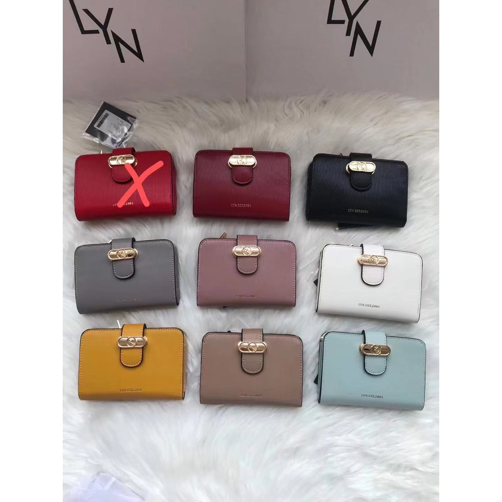 กระเป๋า  ‼️ล้างสต้อก‼️ปิดกิจการ สตางค์L yn ใบกลาง ใบยาว outlet
