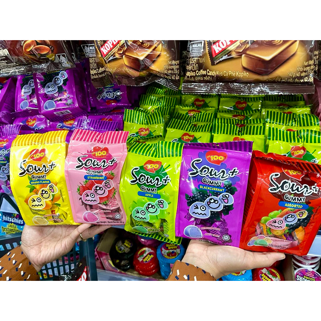 LO100 Sour+ Assorted 95g กัมมี่รสผลไม้เคลือบผงเปรี้ยว มีประมาณ 21-23 ชิ้น จากมาเลเซีย มีฮาลาล