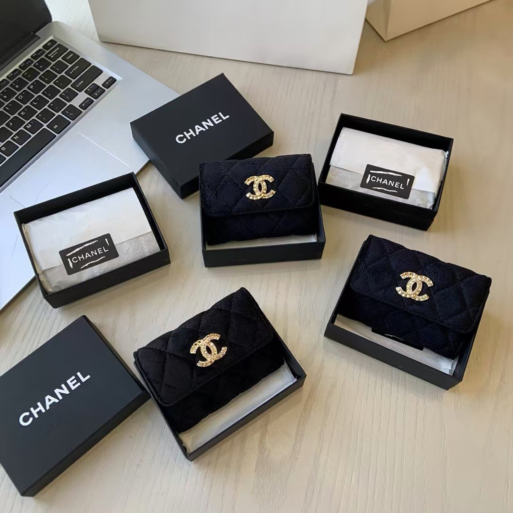 ✅พร้อมส่ง✅ ⬛️ 𝗖𝗛@nel Quilted Velvet Wallet Black แท้💯💯 vip gift จร้า ใหม่ล่าสุดเลยคะ🆕
