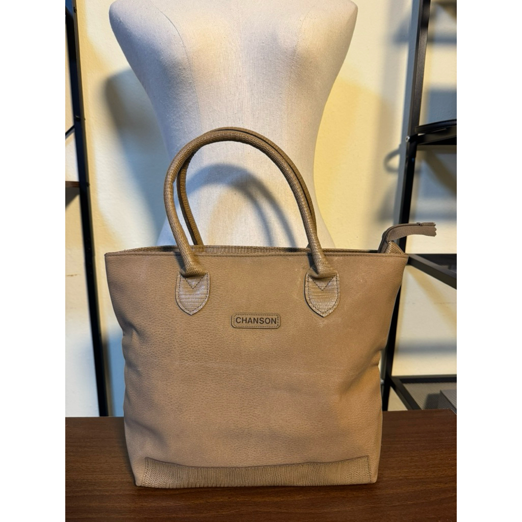 CHANSON: Minimalist Taupe Tote