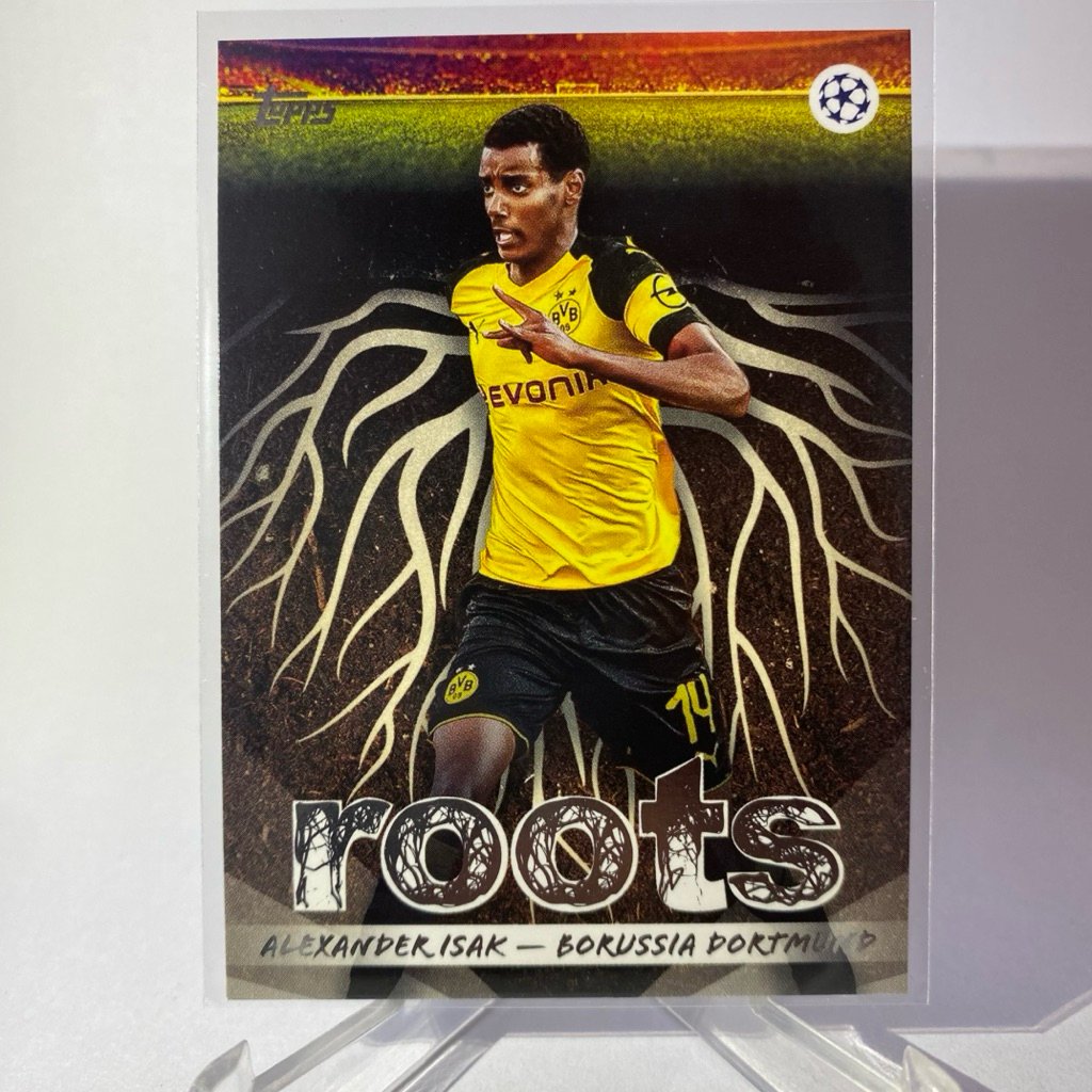การ์ดนักฟุตบอล ALEXANDER ISAK, BORUSSIA DORTMUND , ROOTS, TOPPS 2026, RT-3