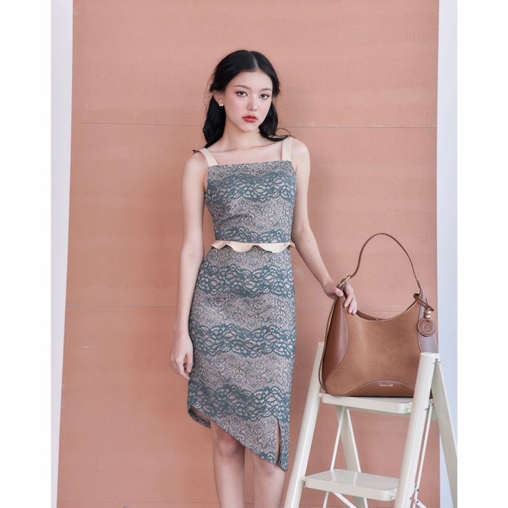 Common Cold Dress Hello USA Collection