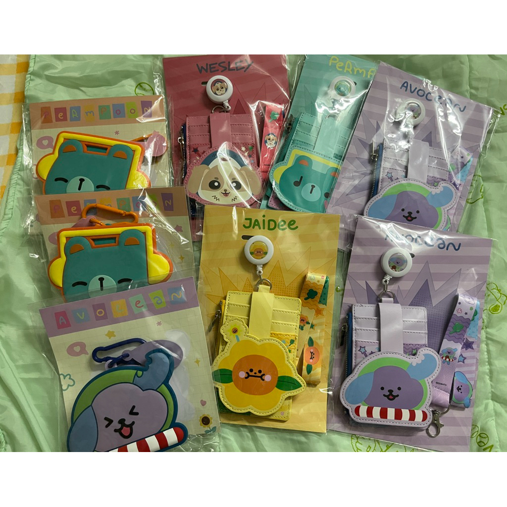 (พร้อมส่ง) PERMPOON LEATHER MULTI CARD HOLDER WITH STRAP