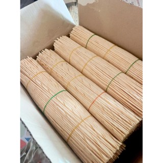 หนวดจันทน์ 1มัด ผลิตจากไม้นำเข้าคัดพิเศษ มีขนาด1ฟุต 500เส้น+…