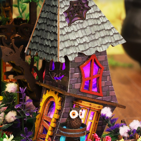 ส่งด่วนกทม. บ้านตุ๊กตา DIY ประกอบเอง Strange Castle รูปที่ 8
