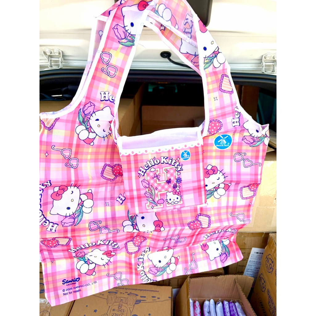 ถุงผ้าช้อปปิ้งพับได้ลาย Hello Kitty จากแบรนด์ Dutch Mill
