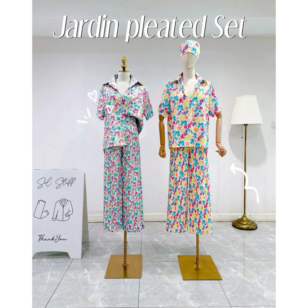Jardin pleated Set  เซตกางเกงอัดพลีทลายใหม่ 🌸 ต้อนรับ Summer สีสันสดใส ใส่แล้วดูมีชีวิตชีวาทันที