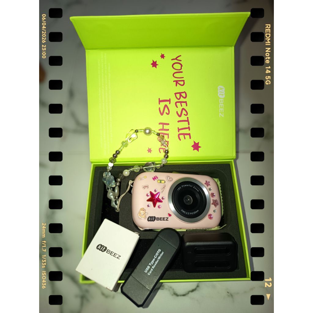 [มือสอง] ปล่อยต่อ! กล้องดิจิตอลน้องมาการอง KitBEEZ KF-3 สีชมพู 64MP ซูม 18x สภาพดี