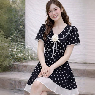 (เผื่อไซส์)พร้อมส่ง🇹🇭 Luna Polkadot Dress [รหัสLP8] เดรสชีฟอง(มีซับใน)ลายจุดสีดำ แถมดอกกุหลาบสีขาว ชุดยาว33นิ้ว