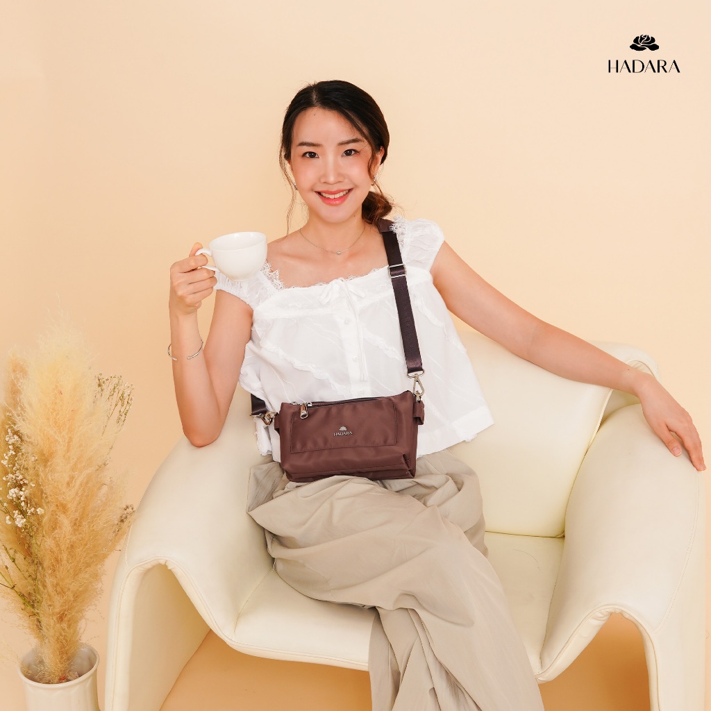 Hadara Moment Series Wallet No.3 กระเป๋าสตางค์ 20 ช่องจัดเก็บ ผ้า Deluxe Nylon น้ำหนักเบา รูปที่ 4