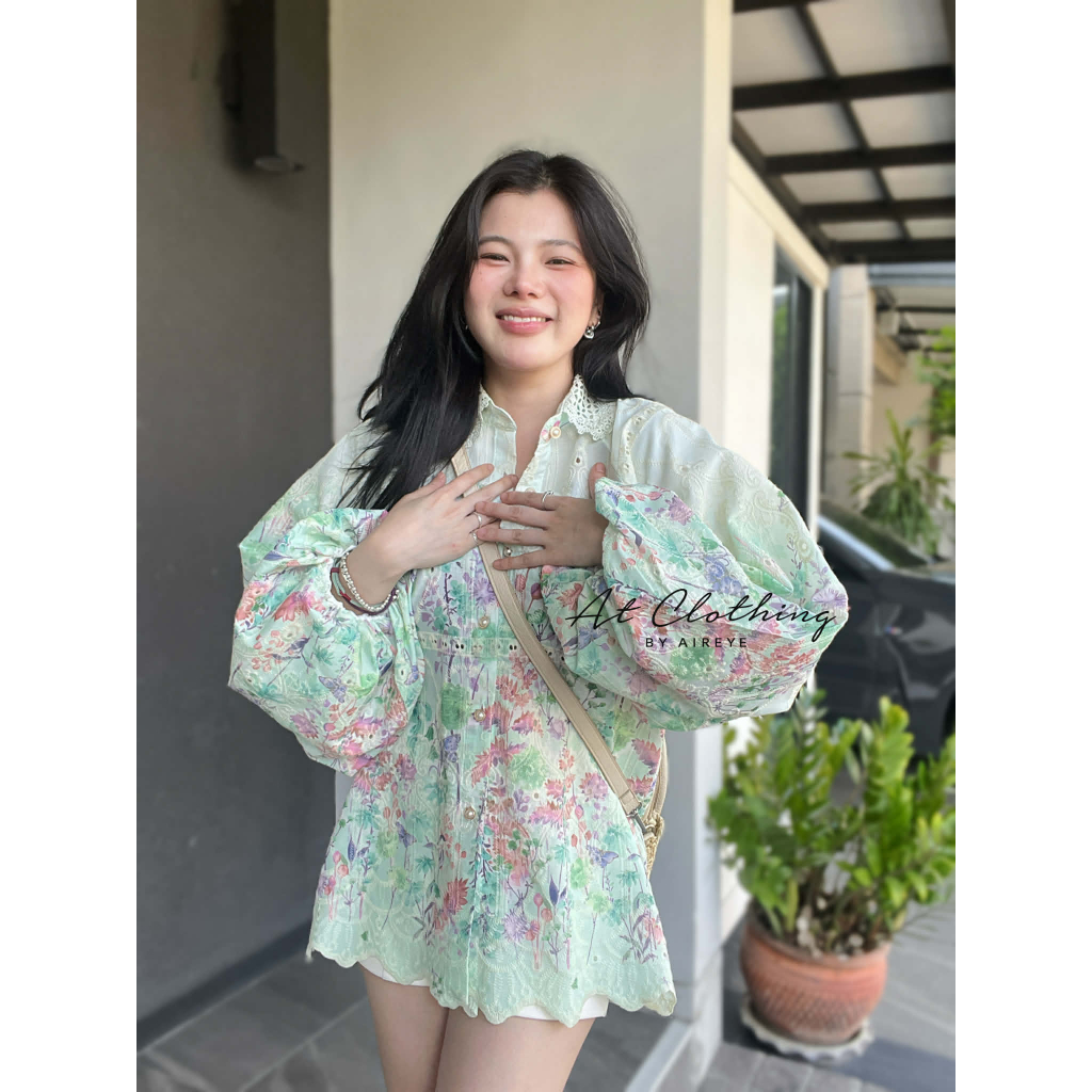 [ รุ่น ฉลุดอก บอลลูน ] เสื้อผ้าฝ้ายปักฉลุ ล็อคลายผ้า ปกลูกไม้ แขนยาวทรงบอลลูน