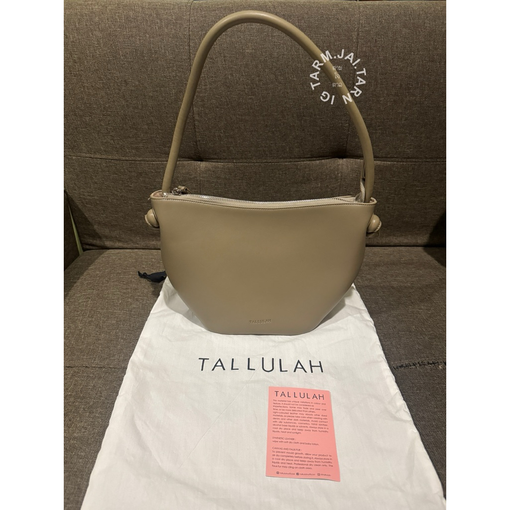 USED ** ส่งต่อ TALLULAH / Anja กระเป๋าสะพายไหล่ สี Taupe