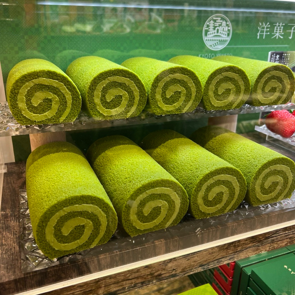 Kyoto Veneto matcha roll cake🇯🇵เค้กโรลชาเขียว(รอบส่ง17เมย)ขนมญี่ปุ่น🍵 ขนมนำเข้า เค้ก มัจฉะ ขนมปัง ชา
