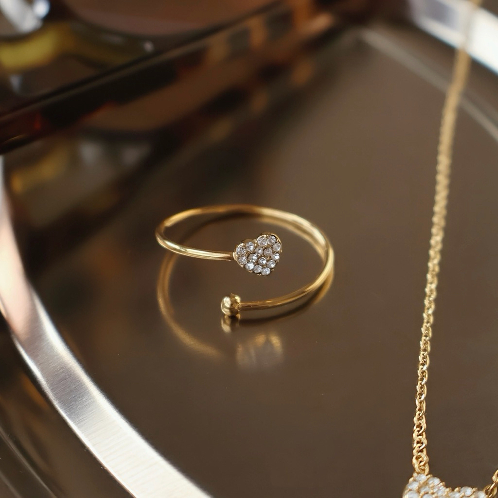 gigaglam amour heart ring | แหวนหัวใจประดับคริสตัล สแตนเลสตีล