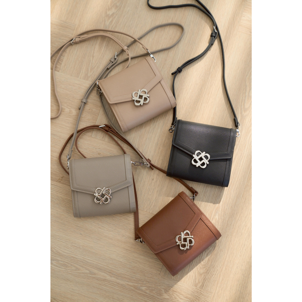 PEROTA “LOVELY” Bag มาพร้อมถุงผ้า
