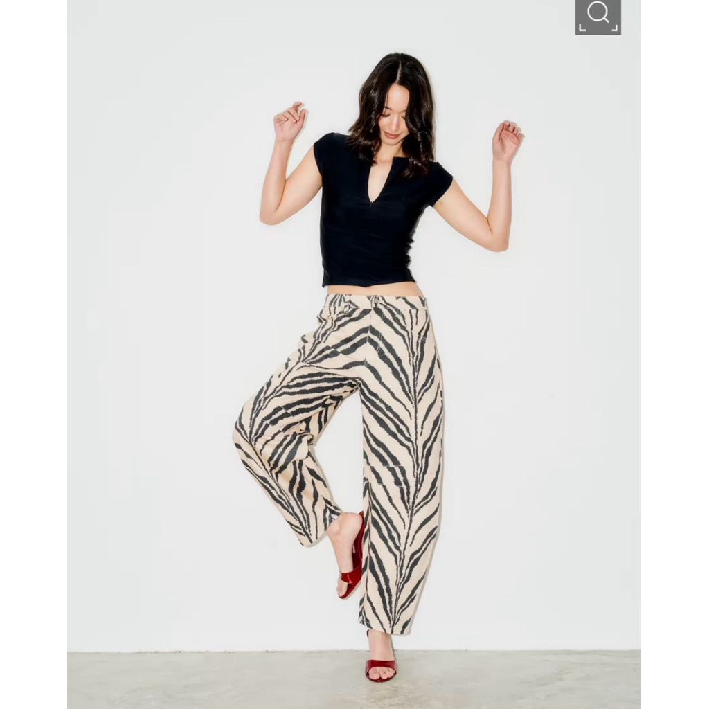 Rally Barrel Jeans - กางเกงยีนส์ทรงบาเรล Zebra size s m