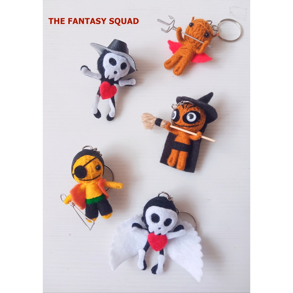 พวงกุญแจตุ๊กตาวูดู Handmade Voodoo Doll Keychain – Gothic Bag Charm, Spooky Fantasy Character Keyrin