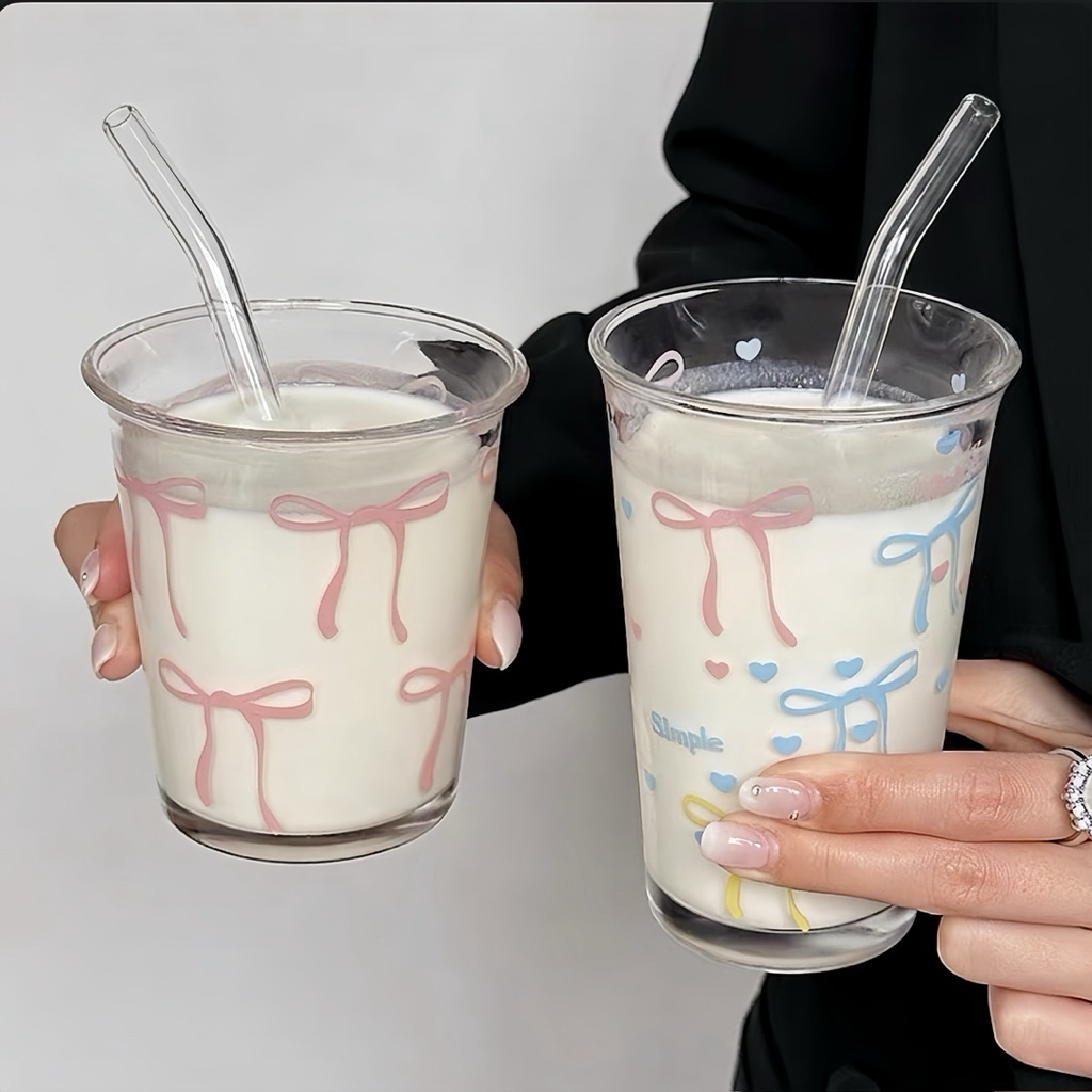 แก้วลายโบว์ น่ารัก สีชมพู ขนาด 380 มล แก้วน้ำ แก้วกาแฟ พร้อมหลอด