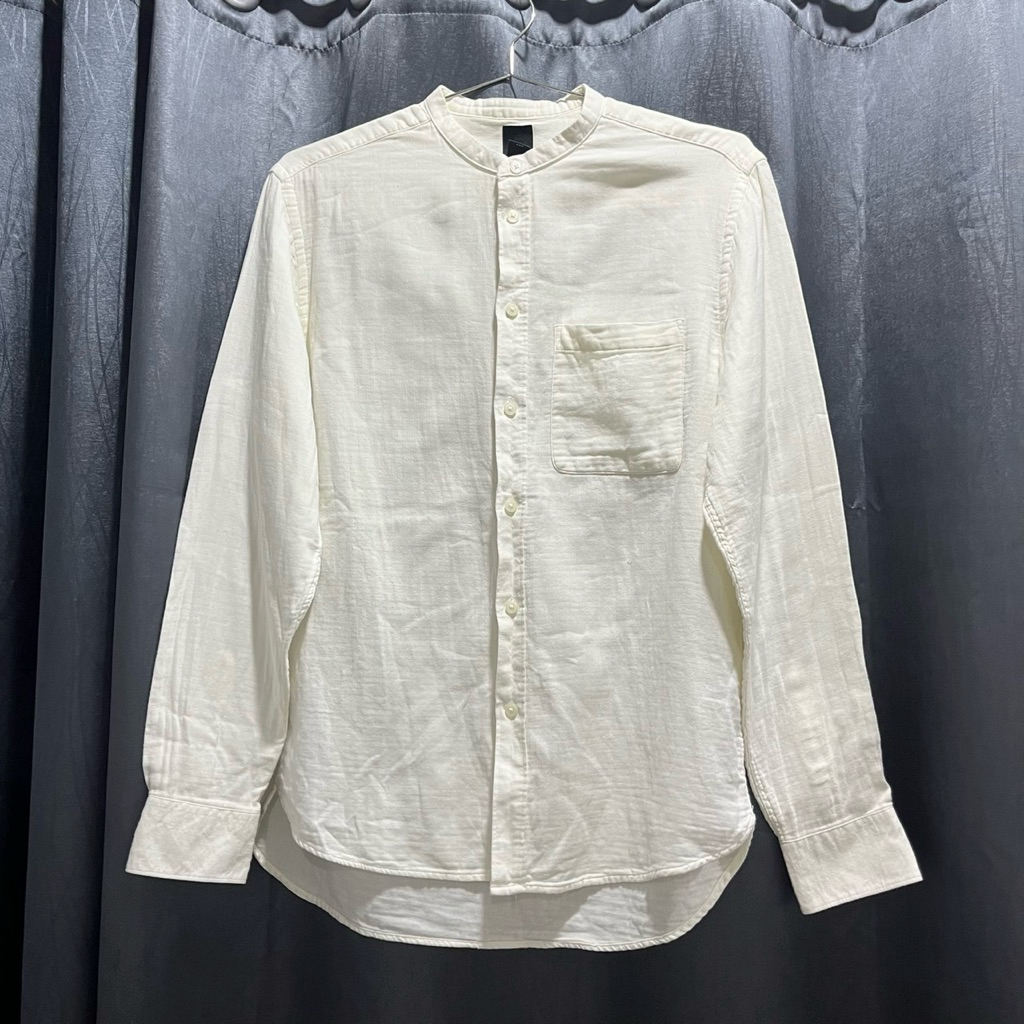 H&M เสื้อเชิ้ตคอจีน (ไซส์M อก44 ยาว29-30) แท้💯%