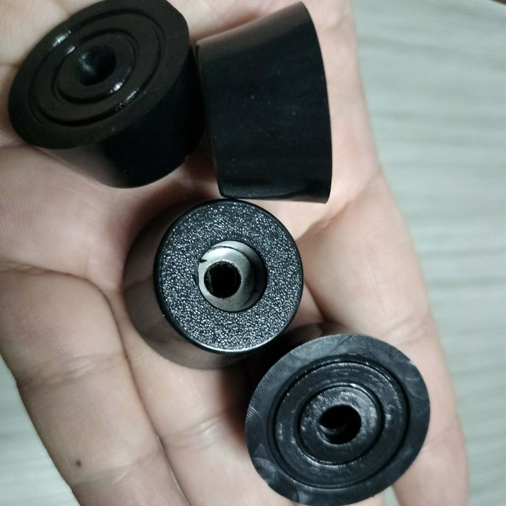 ยางรองตู้ลำโพงบลูทูธ ขนาด30*22*15