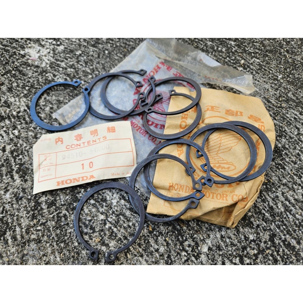 (ราคาต่อ1ตัว) กิ๊บ ล็อคเสตอหลัง แท้ใหม่ Honda C65 S65 SS50 ST50 ST70 CF50 CF70 CT70 CL70